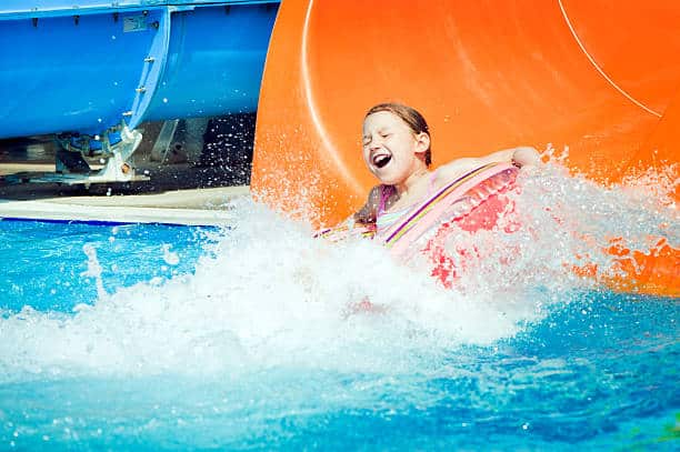 La'bel Balagne : Little Girl Having Fun In Aquapark